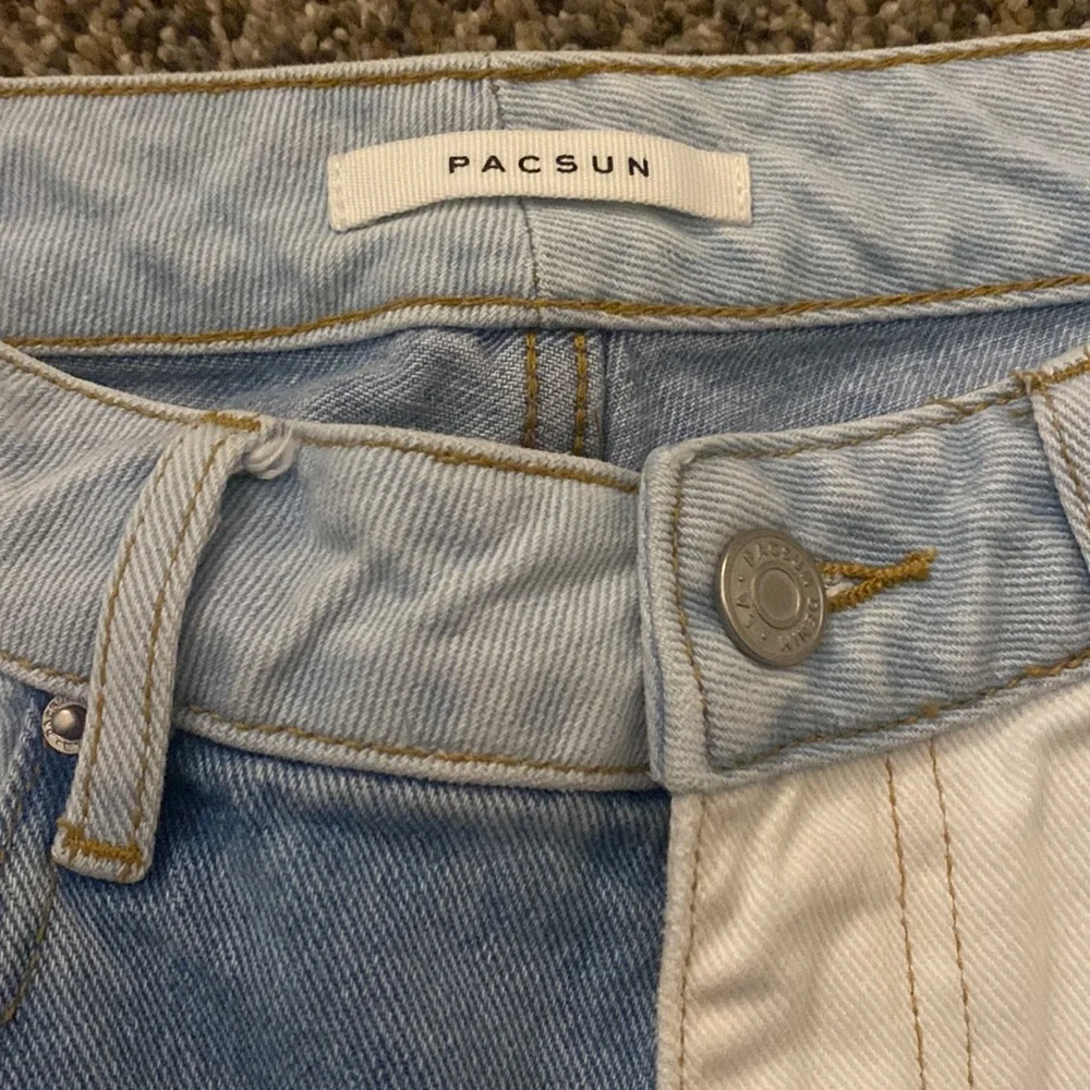 Cute patchwork packing jeans - Picture 3 of 4